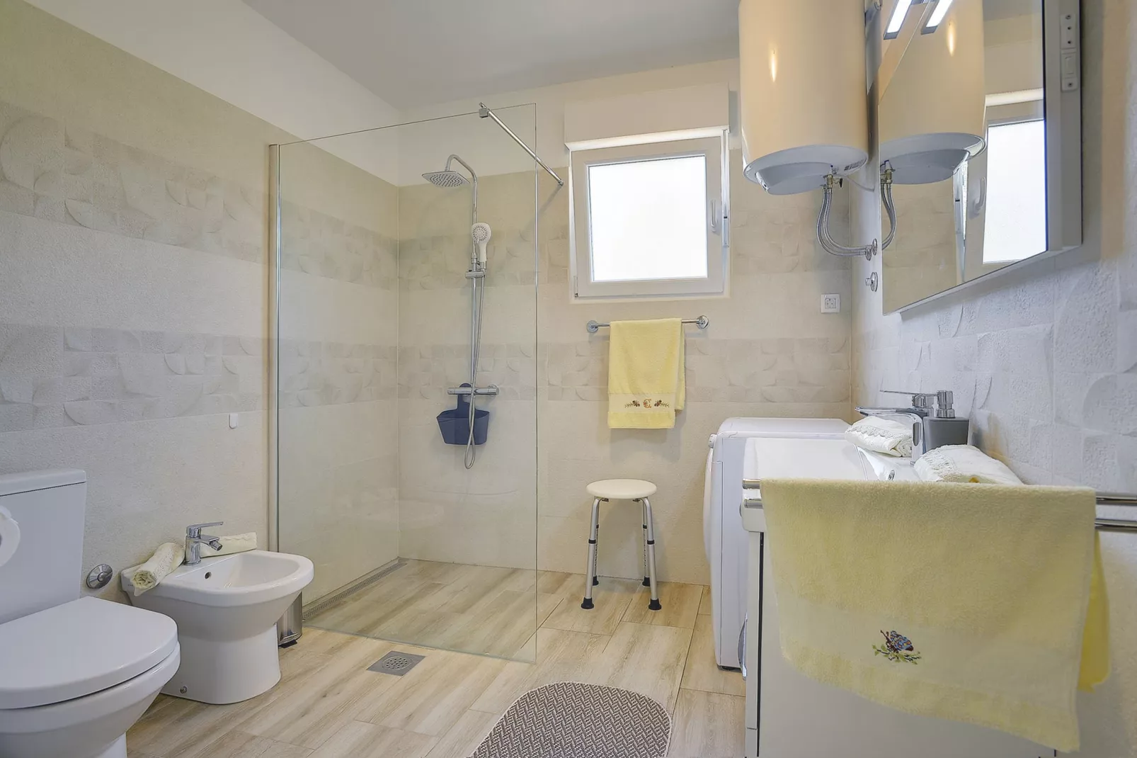Villa Fiorina-Bathroom