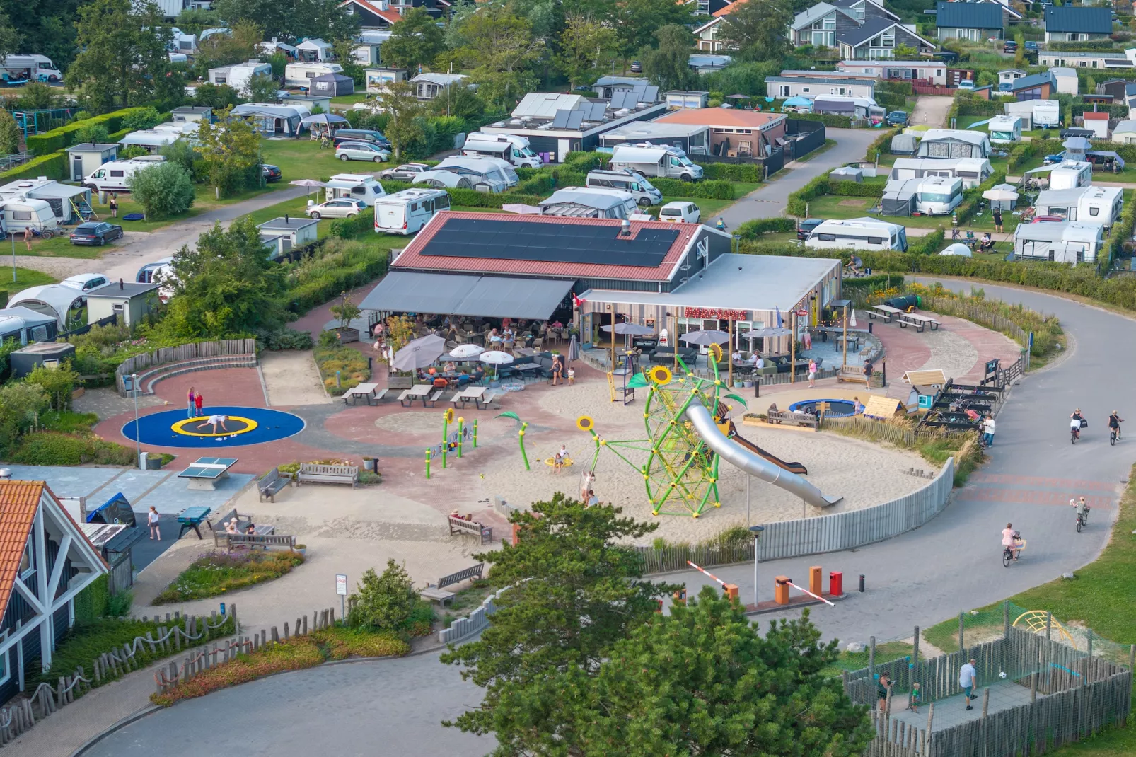 Zonnedorp 26 Renesse: Comfortable Beach Holiday on the North Sea-Untagged