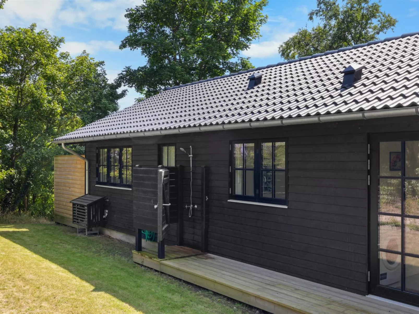 "Edvardsine" - 40m from the sea-Draußen