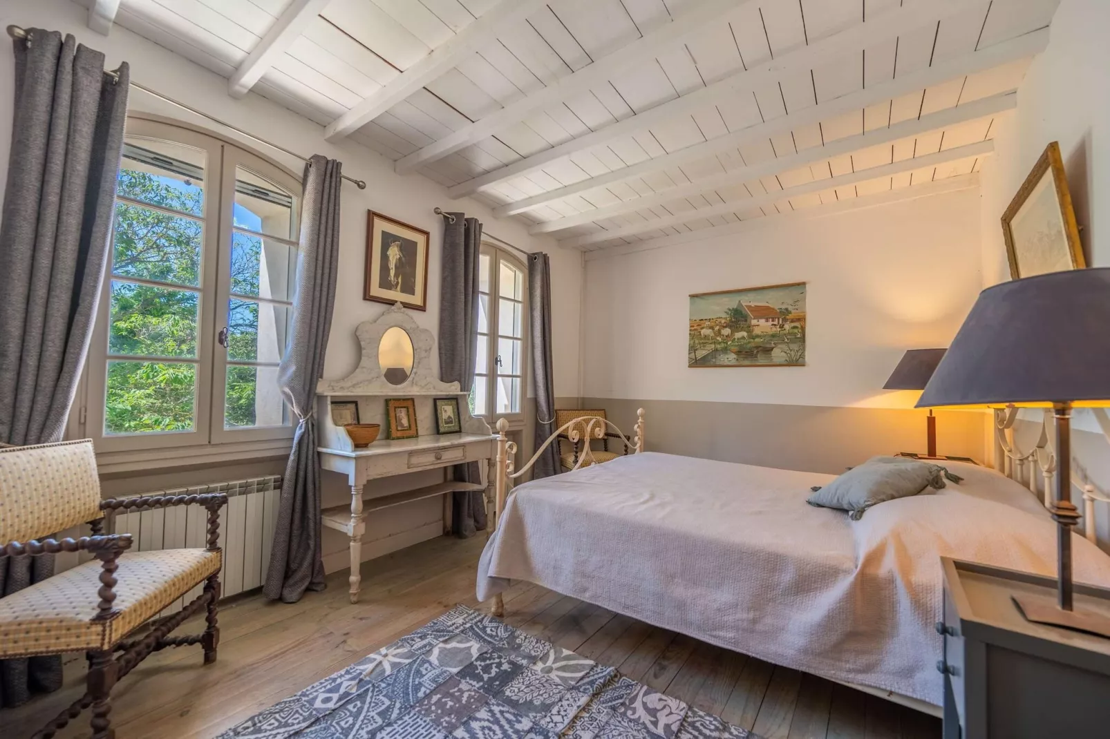 Grand Mas climatisé Arles-Schlafzimmer