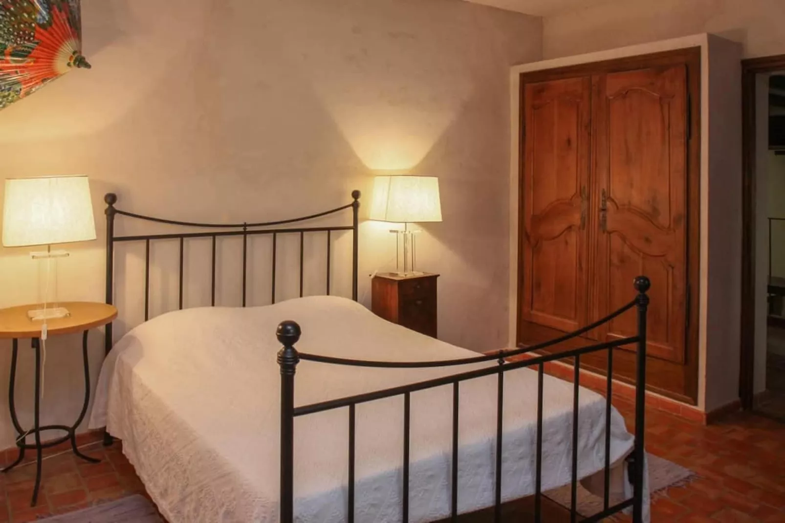 La Familiale - Maison provençale avec piscine et vue imprenable sur Gordes-Bedroom