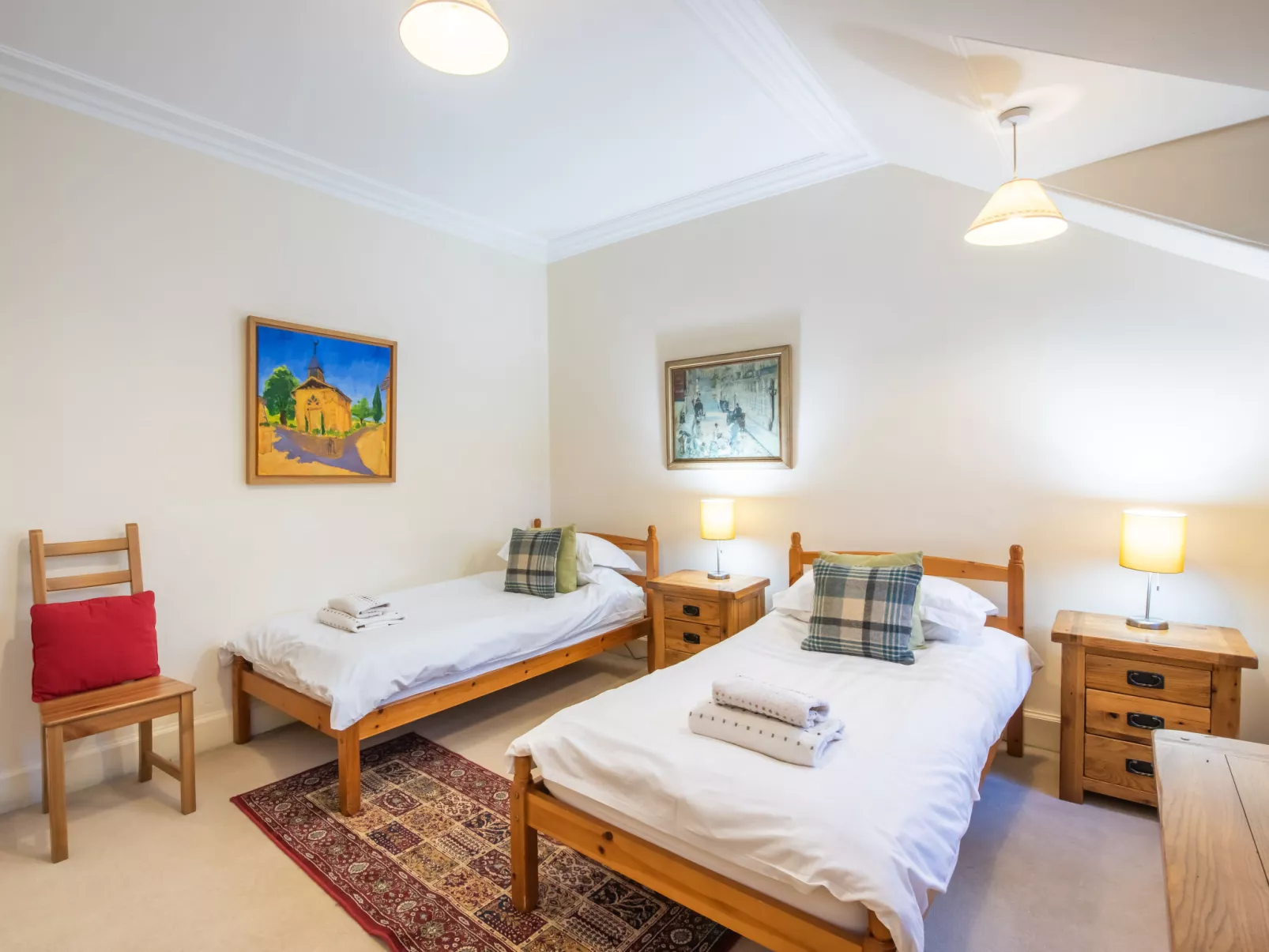 Netherwood - Drinnen