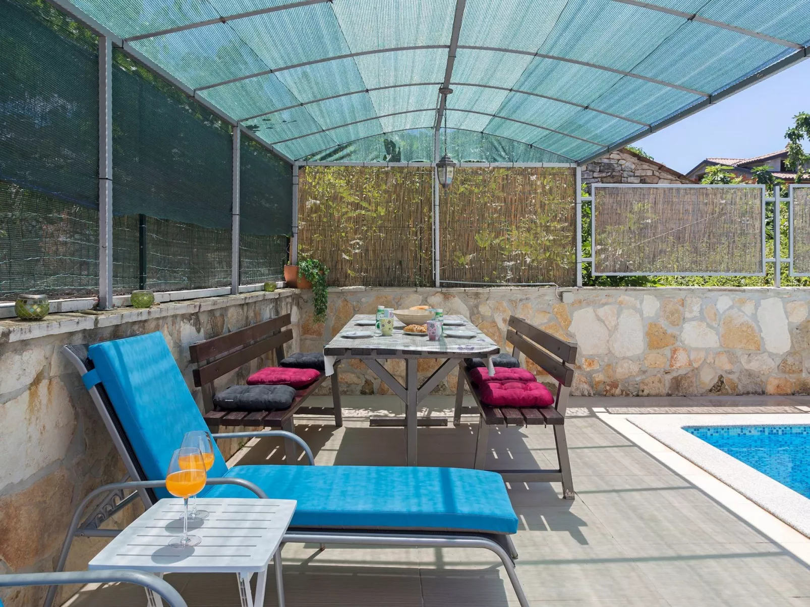 Villa Karina - Image-tags.info