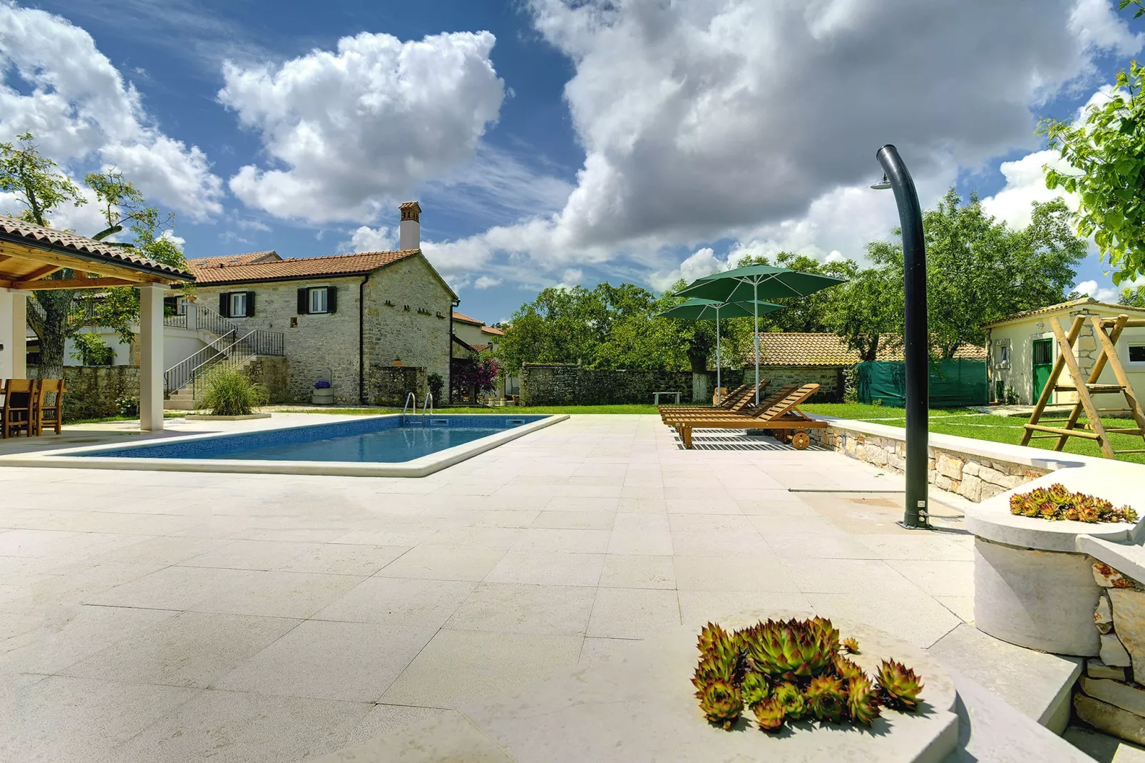 Villa Lucy-Schwimmbad
