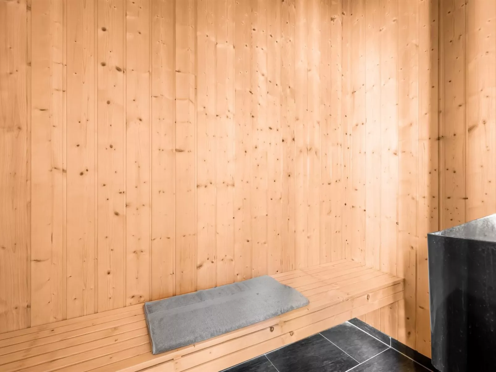 "Marjatta" - 3.2km from the sea - Inside