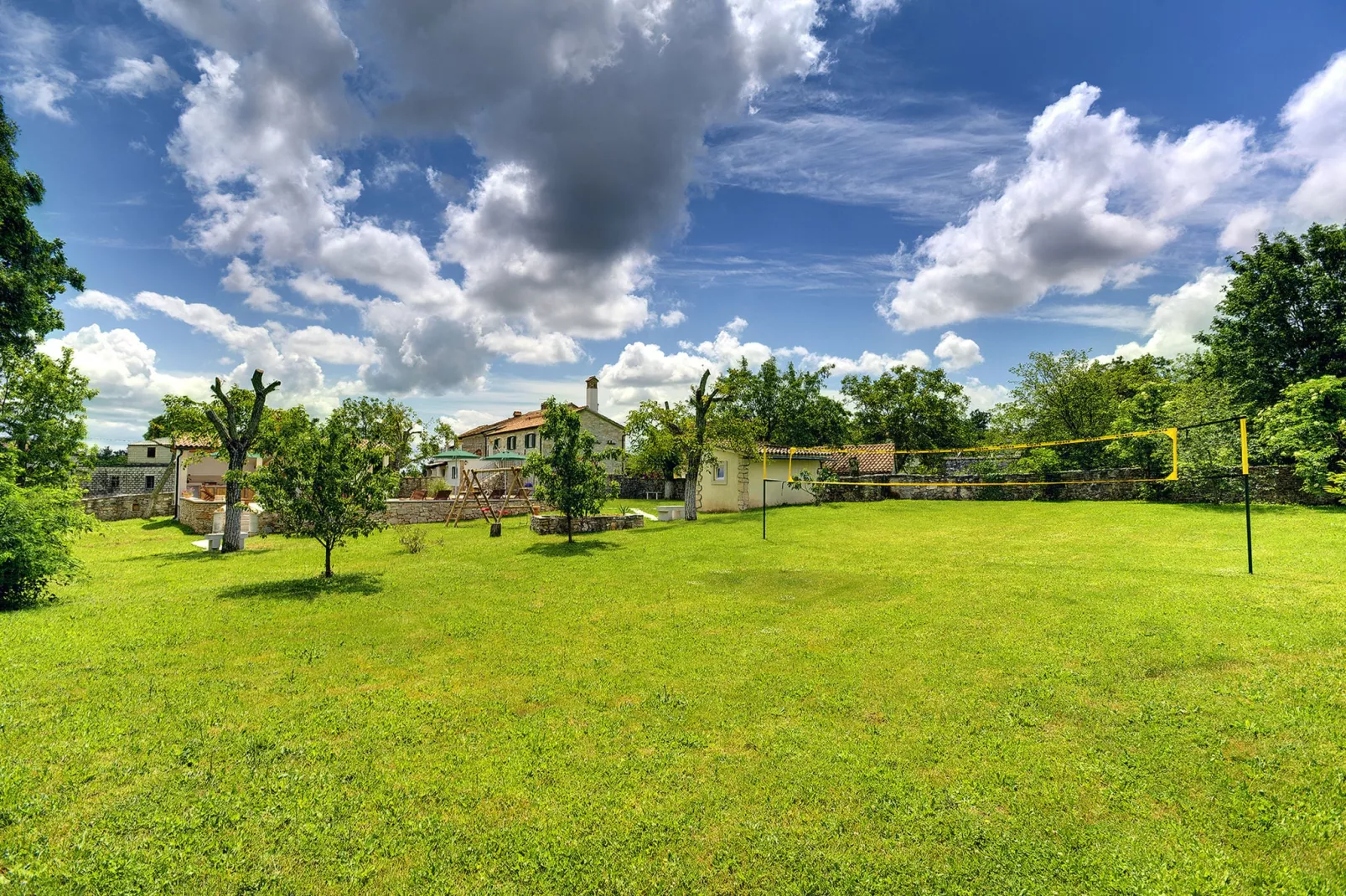 Villa Lucy-Gärten Sommer