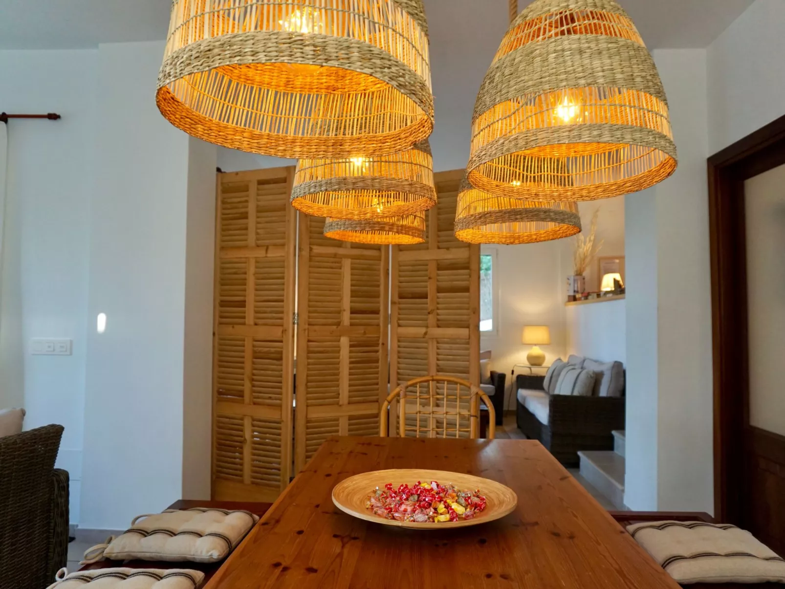 Riviera-Image-tags.info