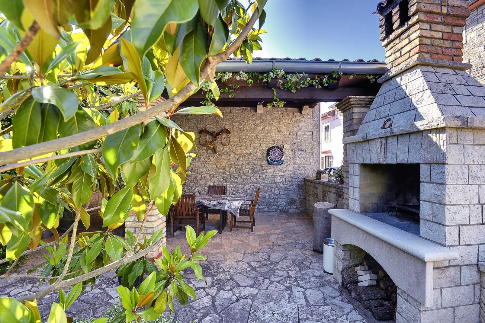 Villa Orbanici-Balcon-terrasse