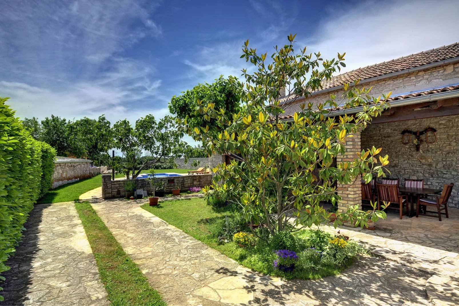 Villa Orbanici-Balcon-terrasse
