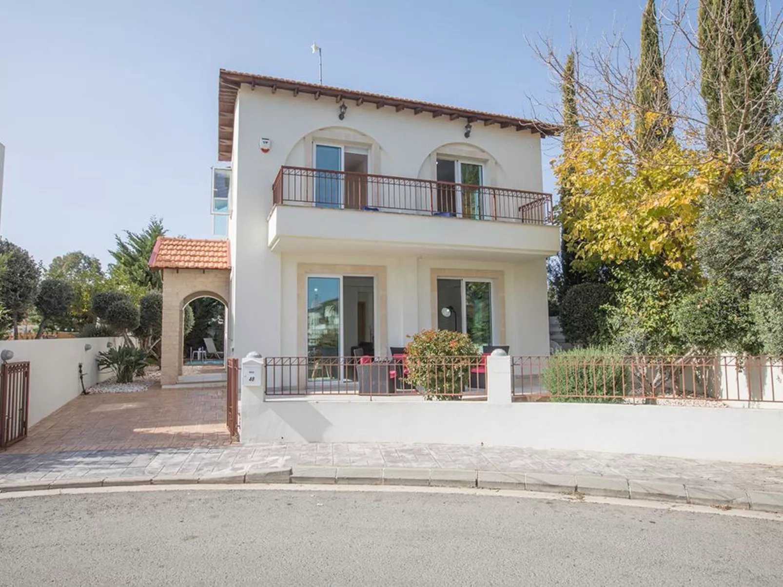 3-Bett-Villa mit privatem Pool in einer bewachten Anlage - Image-tags.info