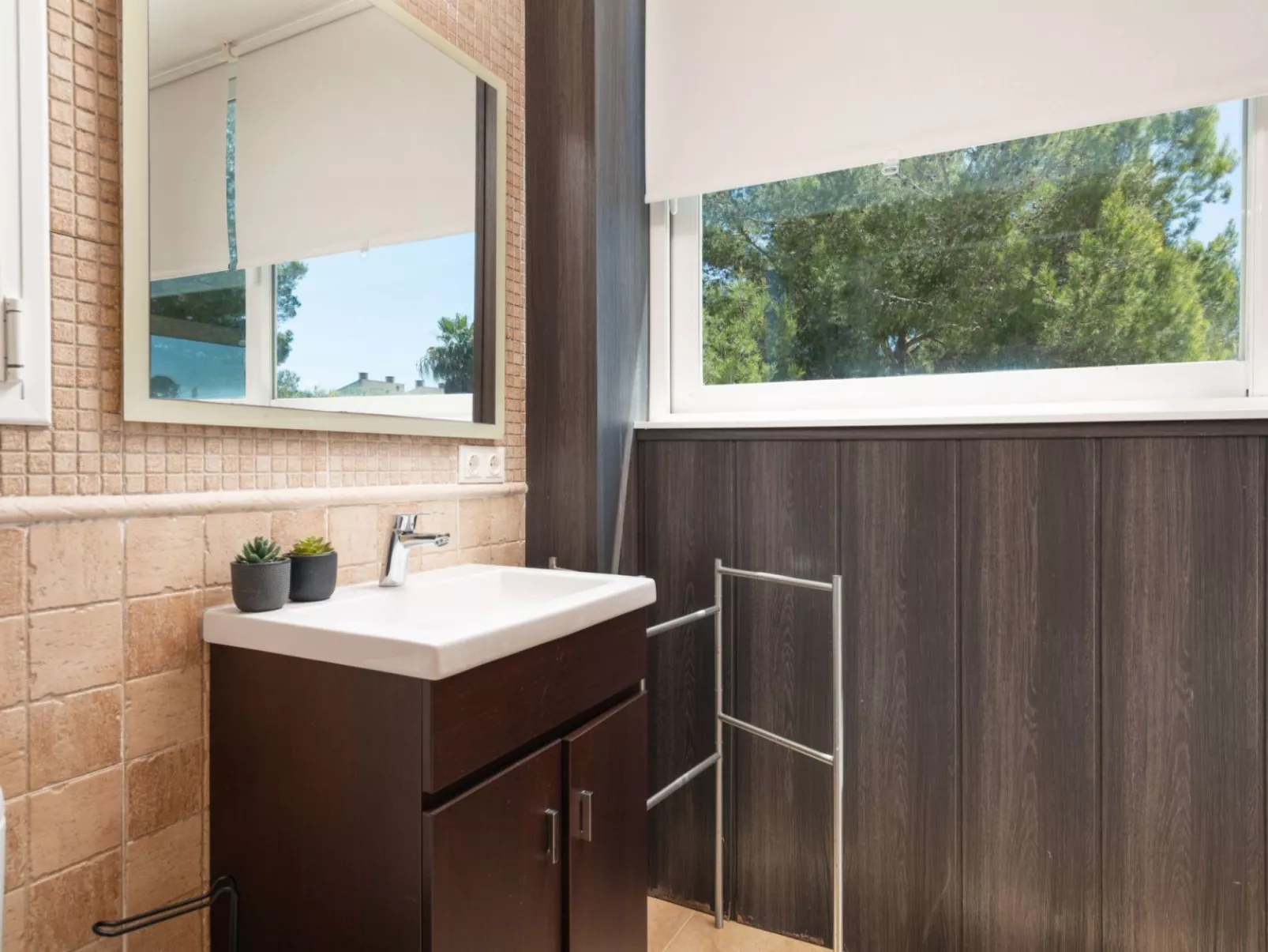 Haus mit Garten und Seeblick in Port d'Alcúdia - Image-tags.info