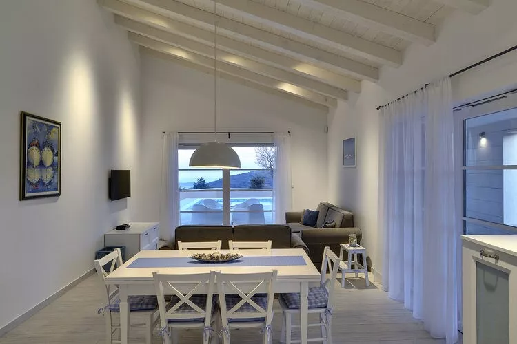 Villa Histria-Dining room