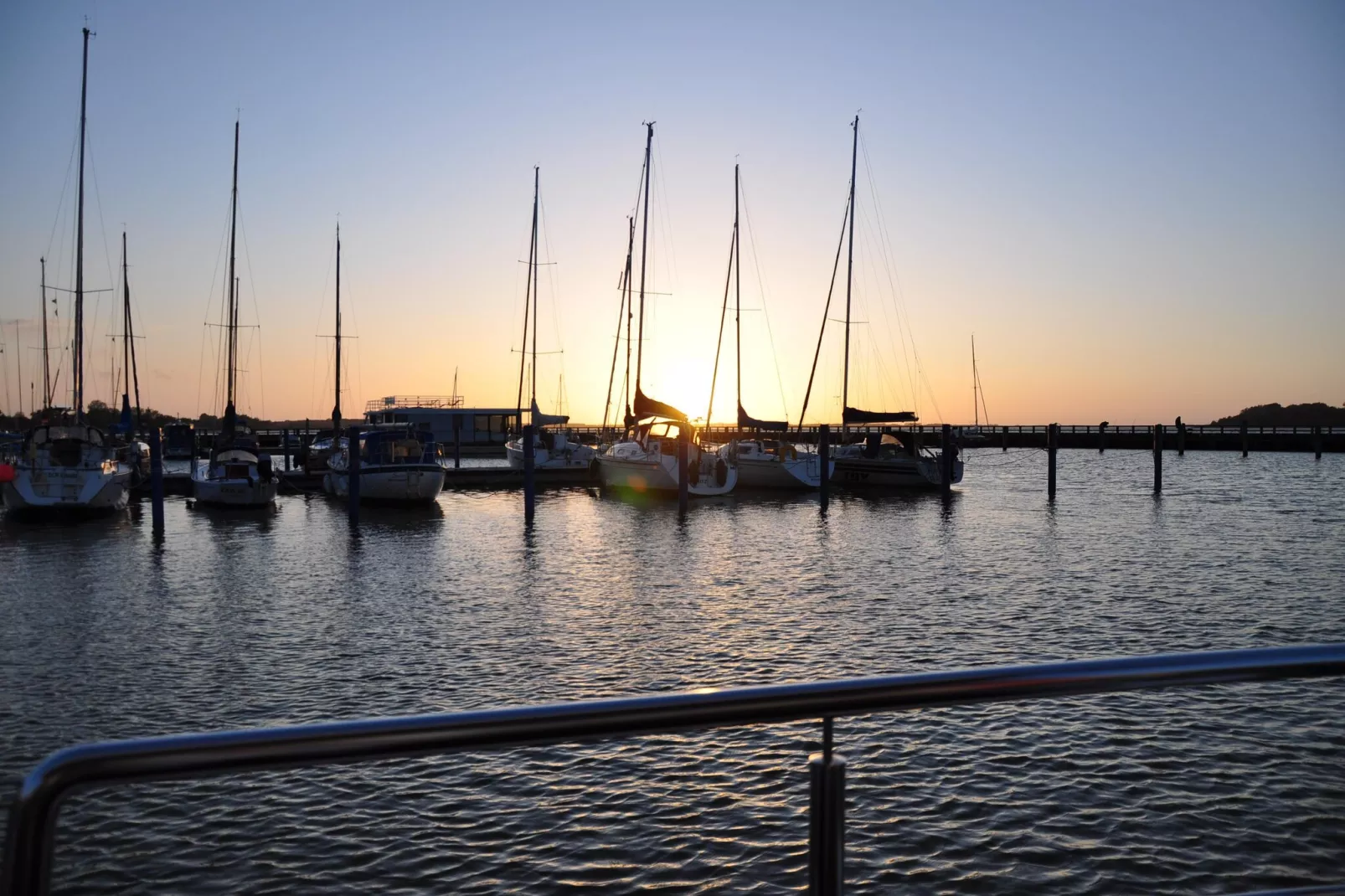 Floating House Paula - Vue d'été