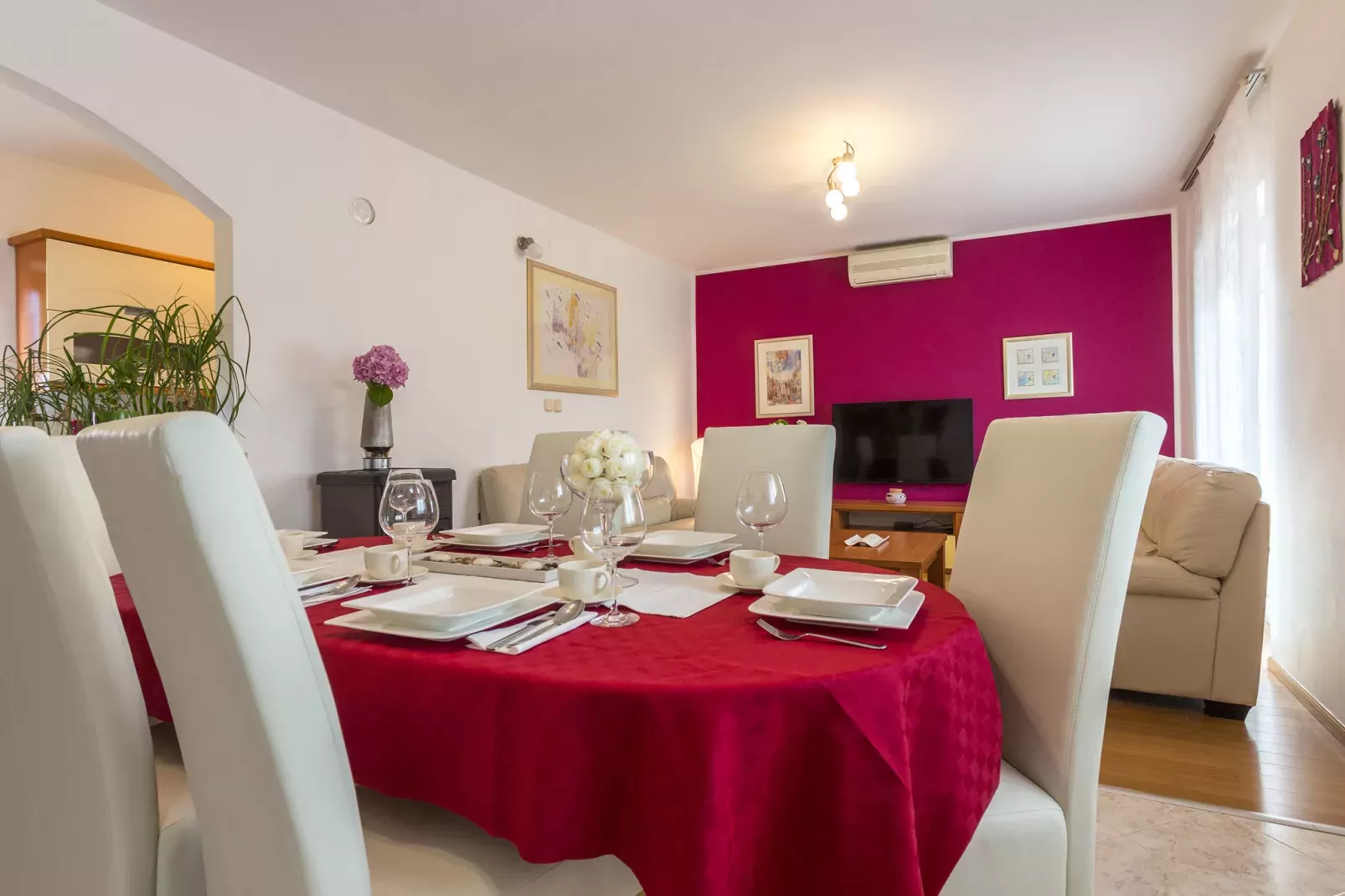 Casa Kujici-Living room