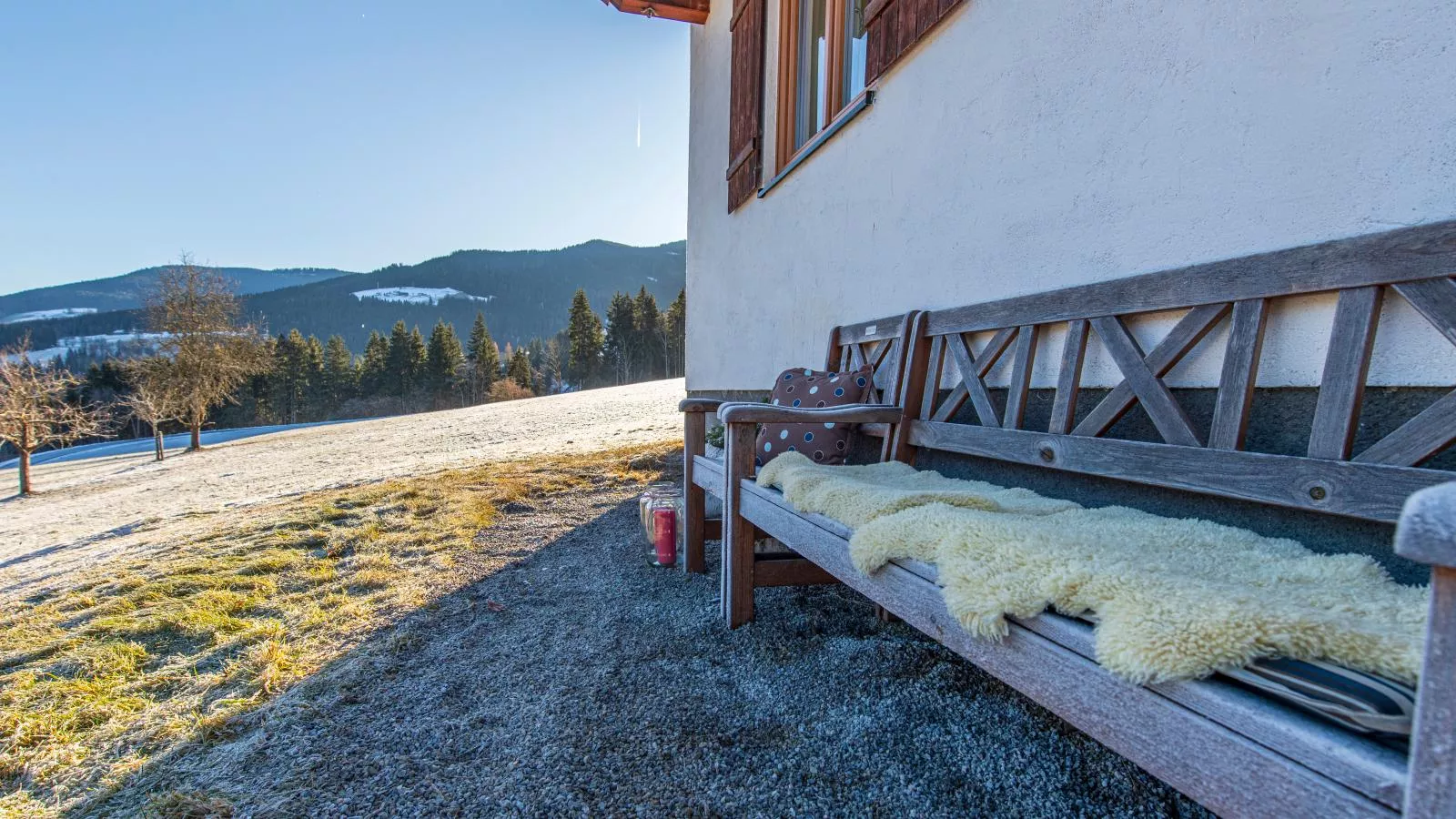 Pehambauer S - Exterior in winter