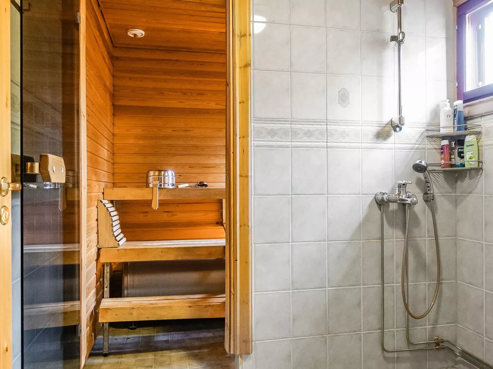 Luongasloma 2 - Dedans