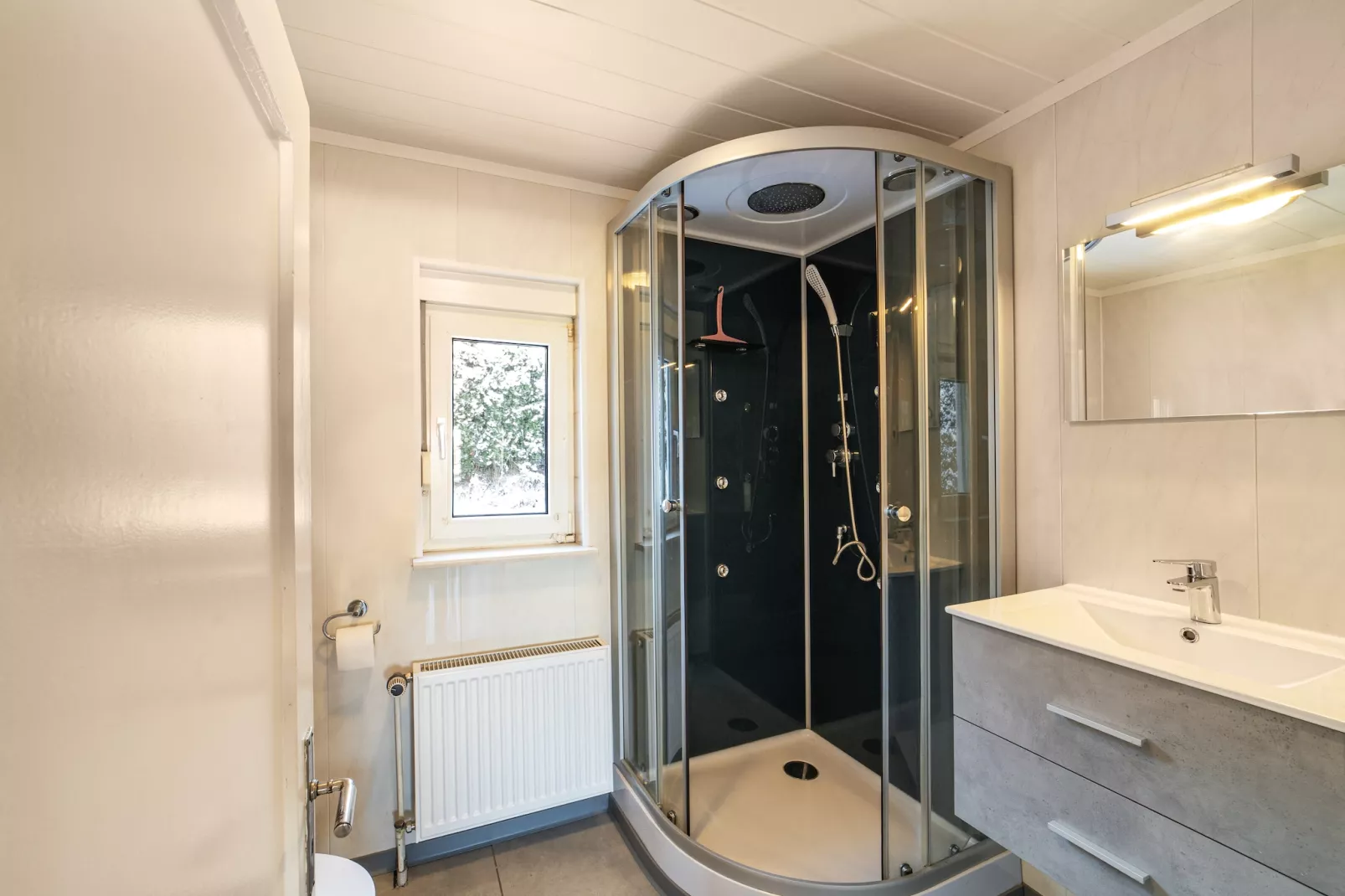 Ruhrquelle - Badezimmer