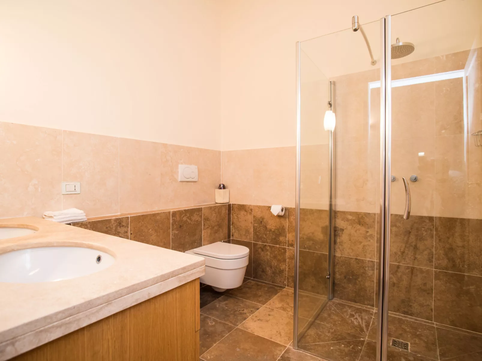 Villa Aquila - Drinnen