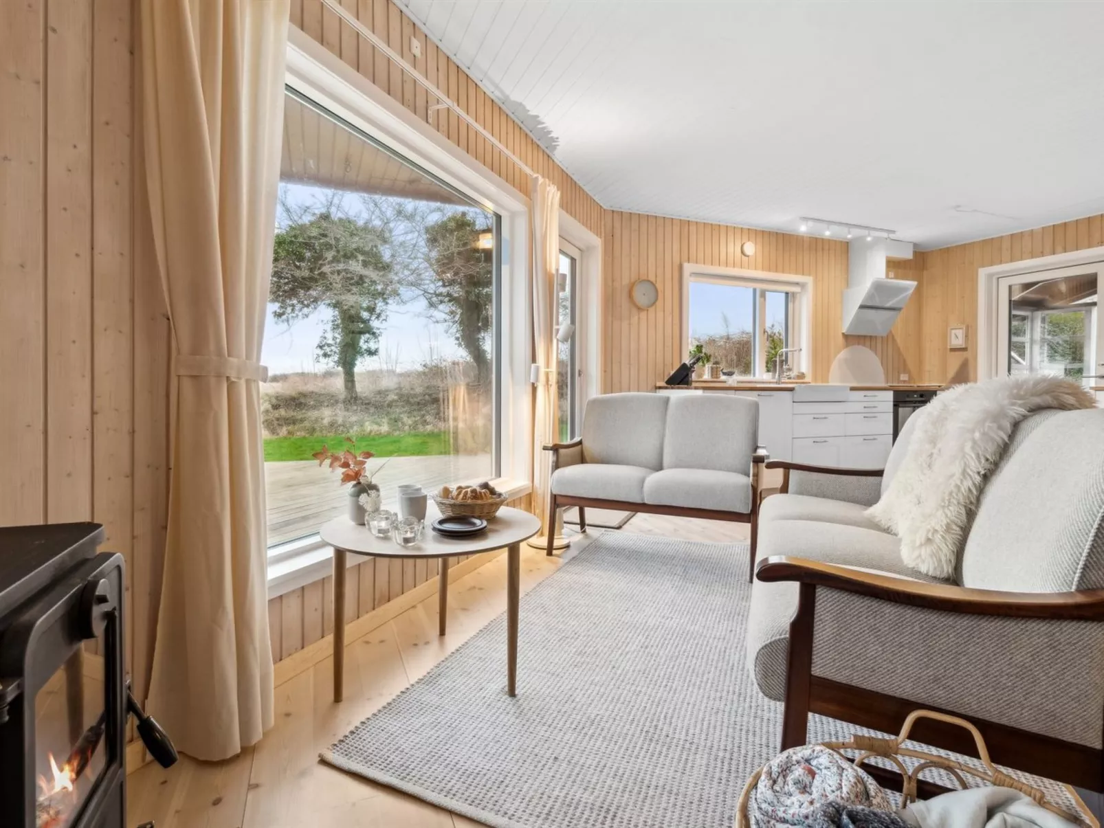 "Marlies" - 300m from the sea - Inside