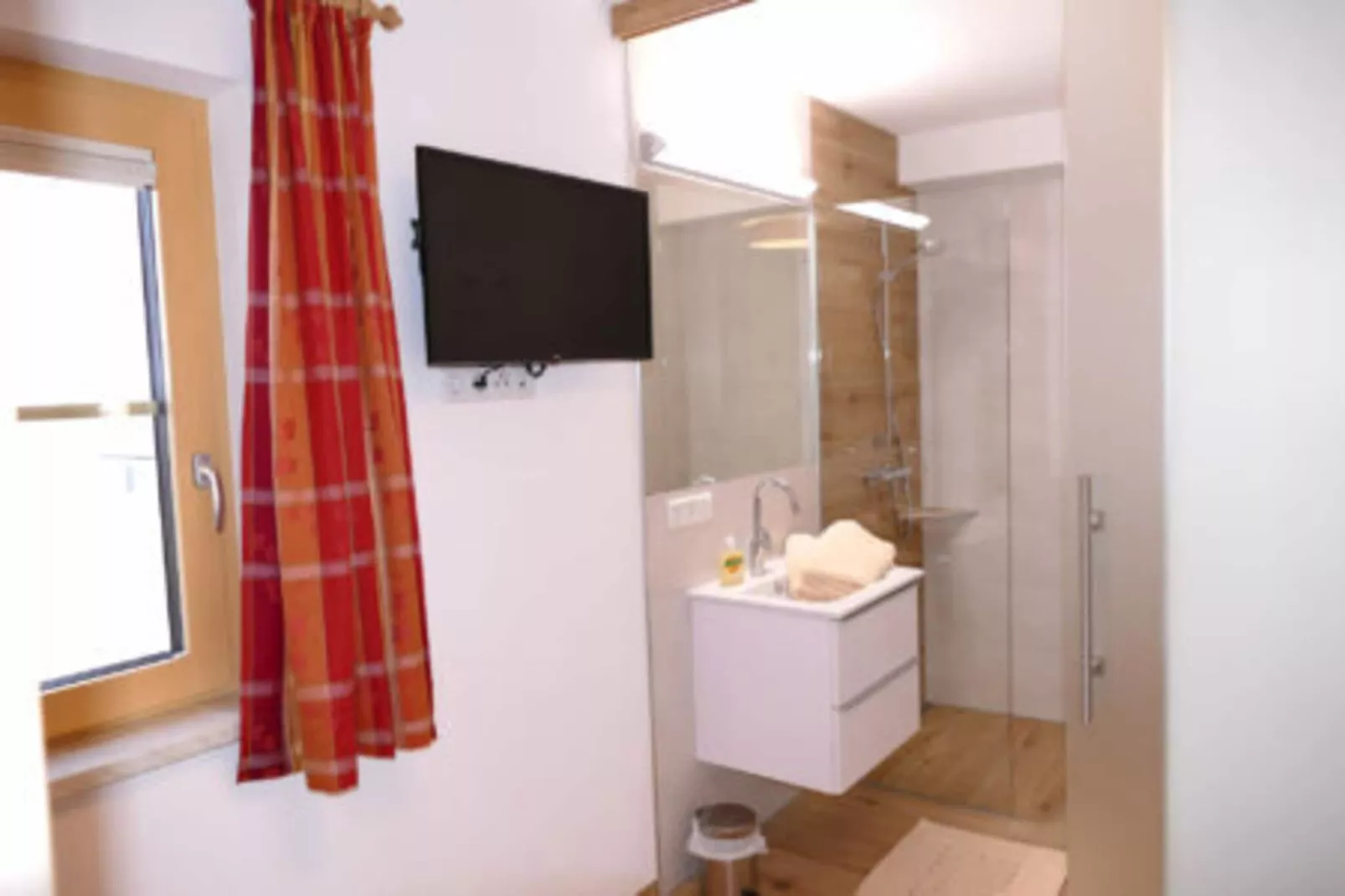 Ferienhaus Weißpriach-Badezimmer