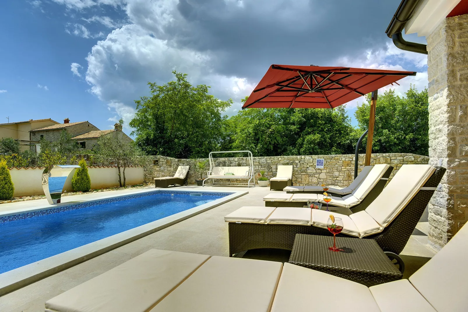 Villa Delle Rondini-Balcon-terrasse