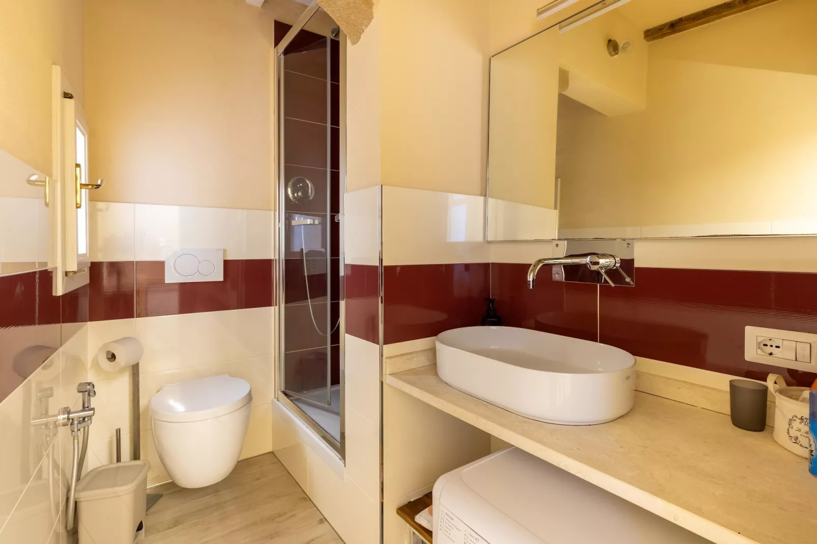 MONOLOCALE BURAGNA-Bathroom