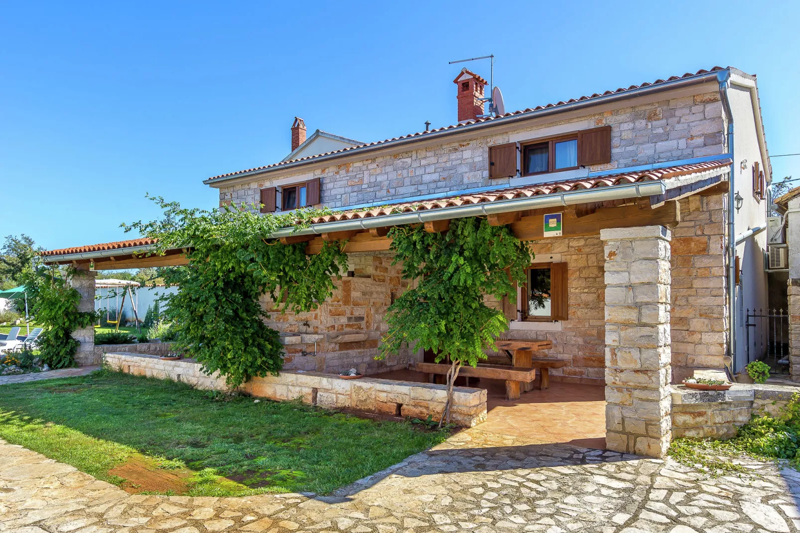 Villa Viola-Exterior summer