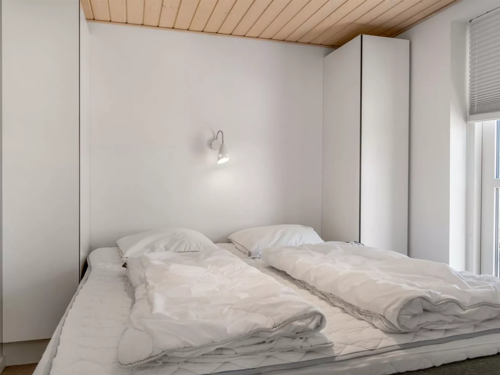 "Jonas" - 450m from the sea-Dedans