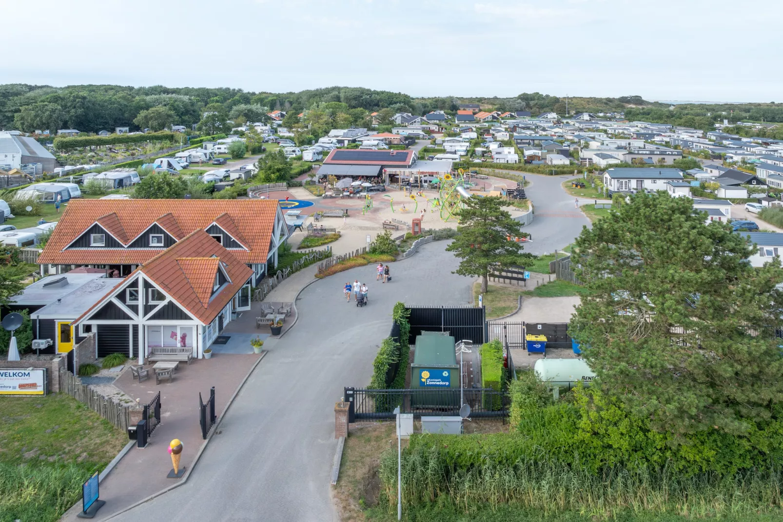 Zonnedorp 26 Renesse: Comfortable Beach Holiday on the North Sea-Untagged