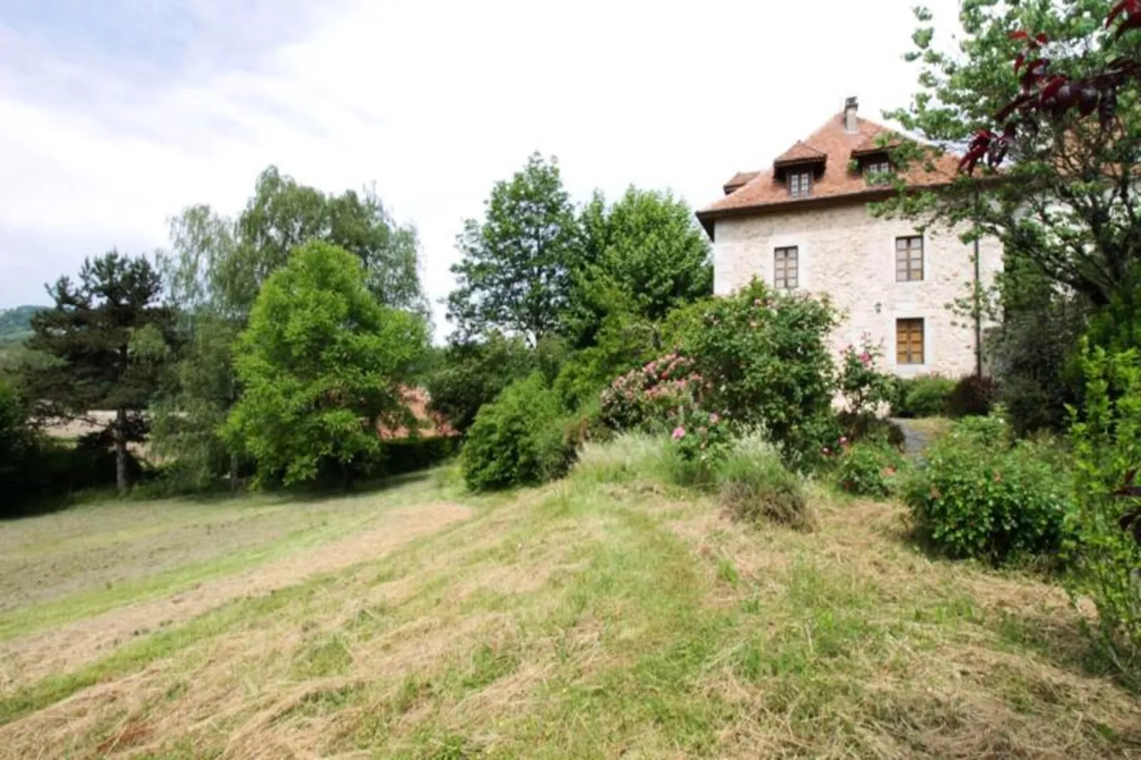 Maison De Charme Ancienne Entre Lacs Et Rh&ocirc;ne-Non tagué