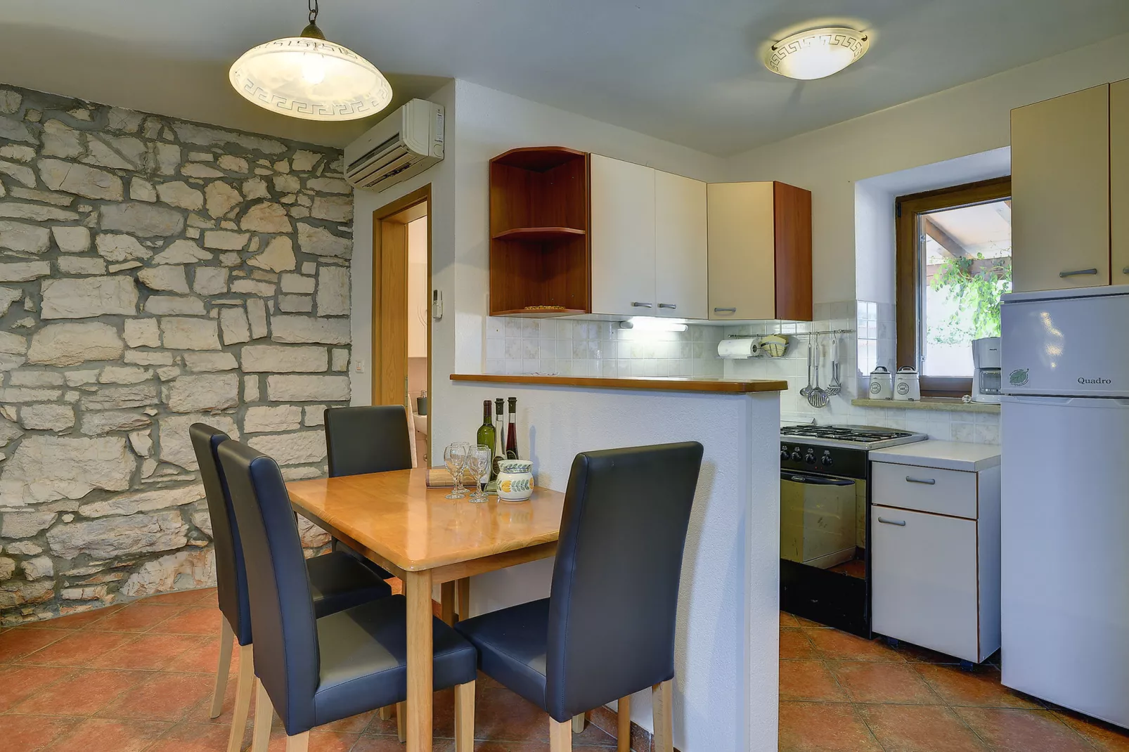 Villa Viola-Kitchen
