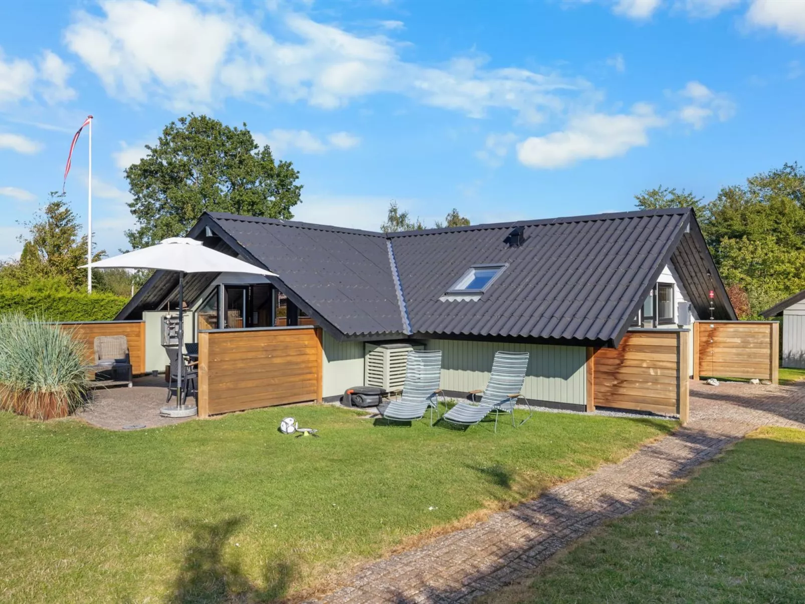 "Allin" - 350m from the sea-Draußen