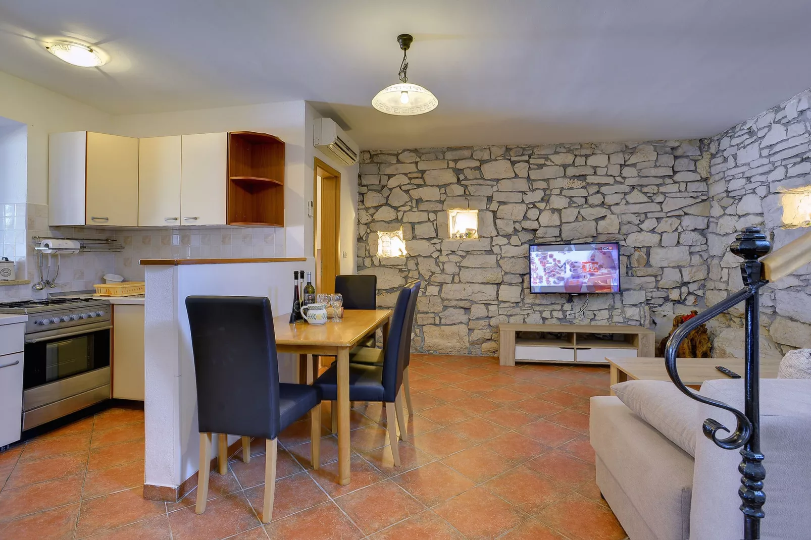 Villa Viola-Kitchen