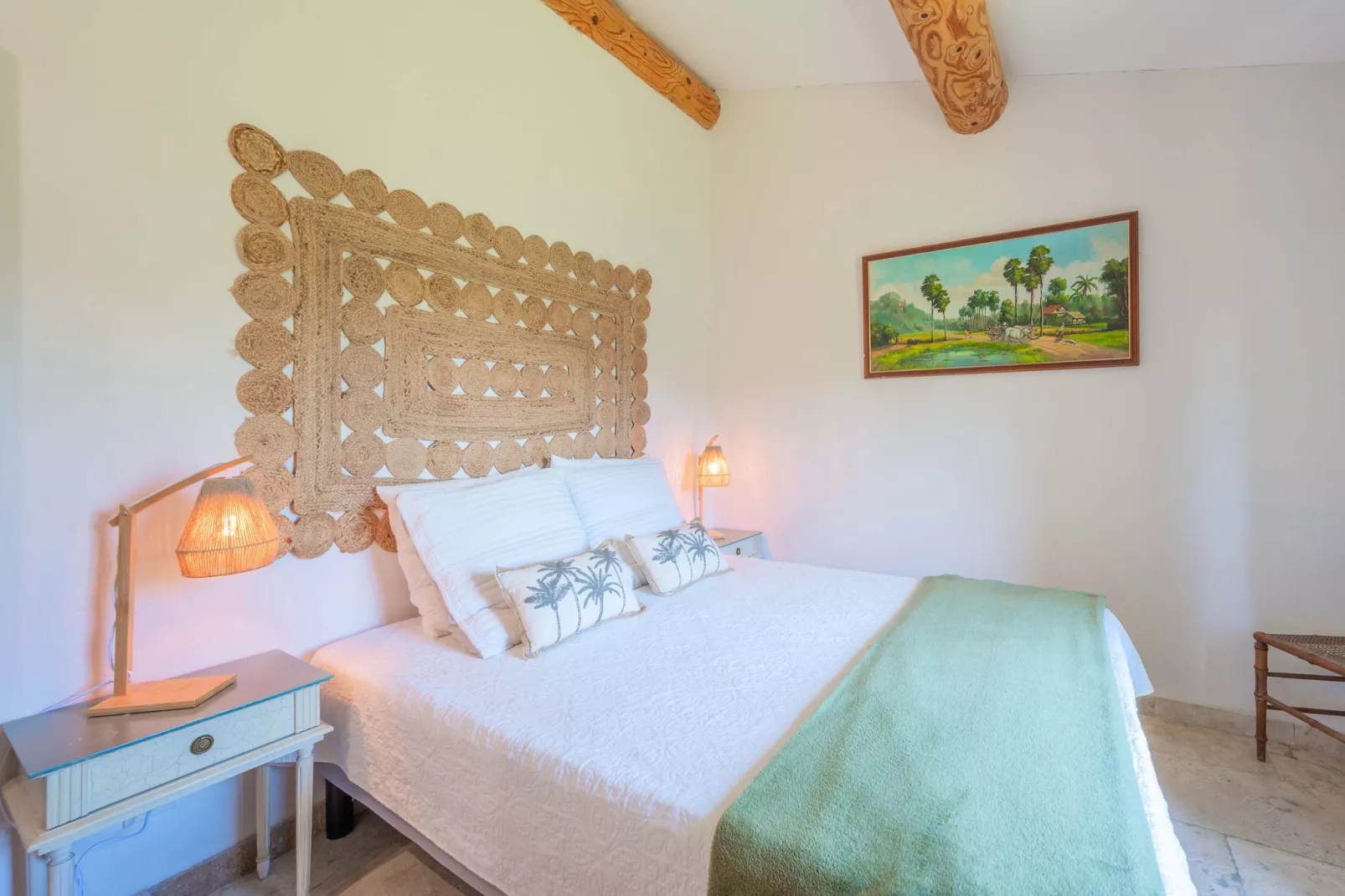 Mas authentique à Paradou Alpilles-Bedroom