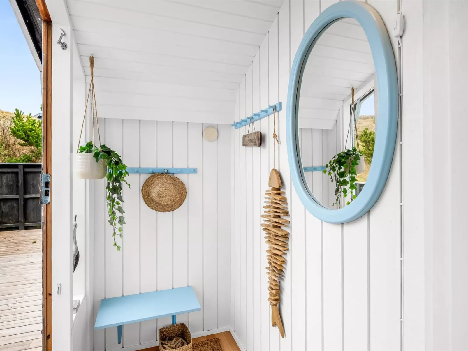 "Hanne" - 750m from the sea-Drinnen