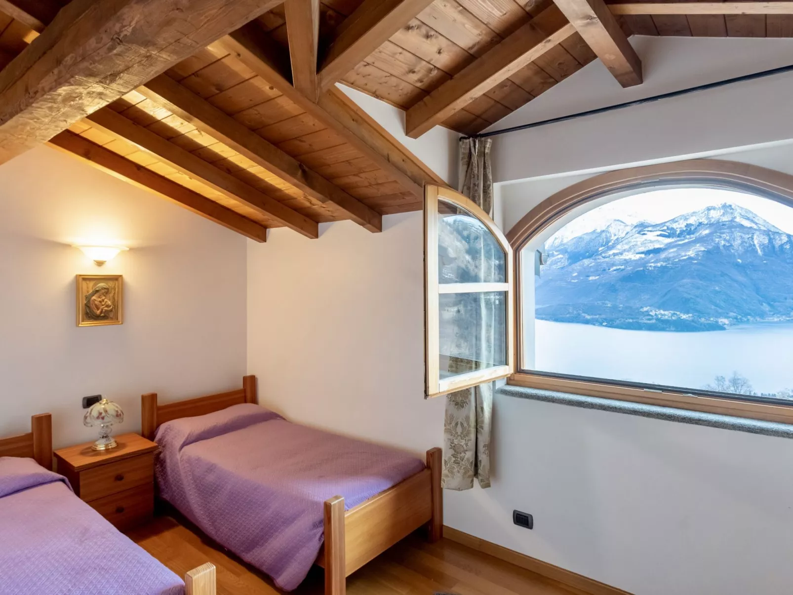 Casa Muschialli-Inside