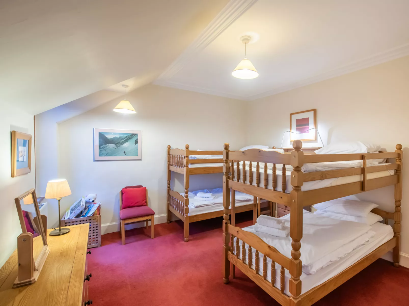 Netherwood - Drinnen