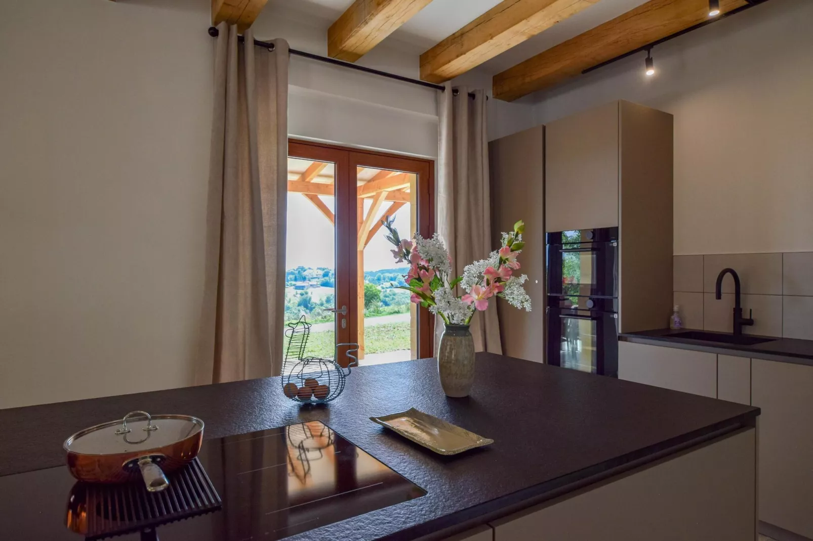 Maison Wallon - Kitchen