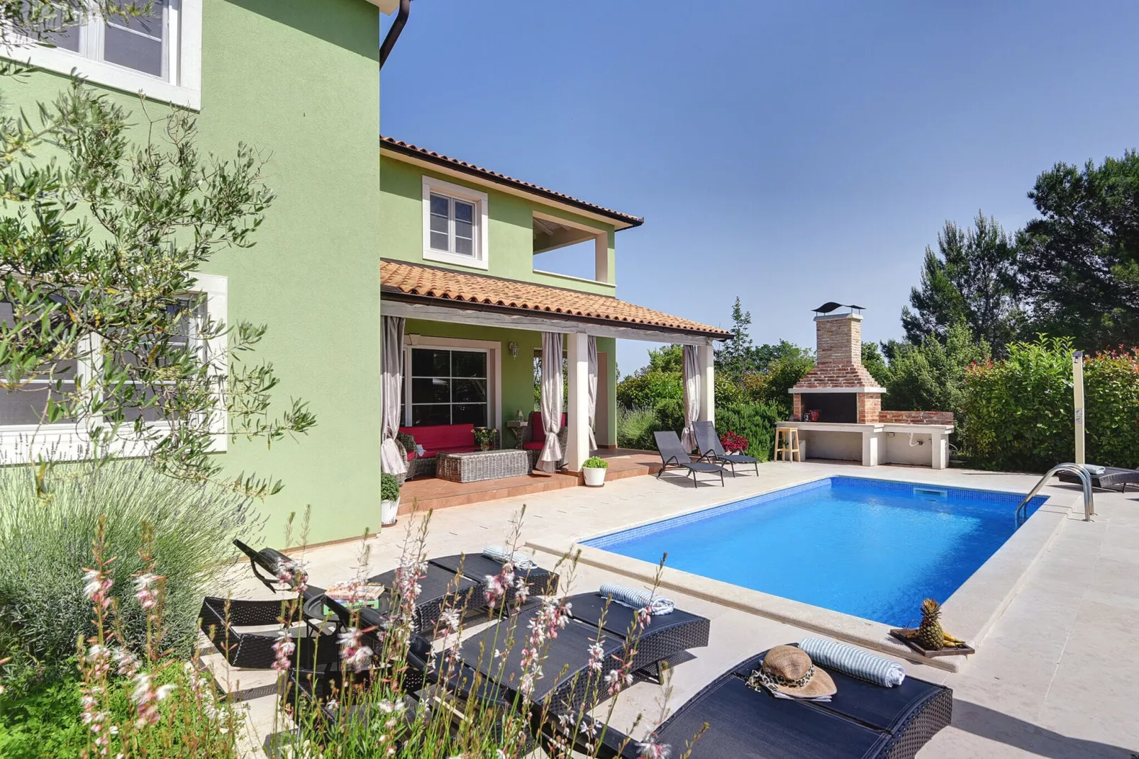 Villa Oliva-Schwimmbad