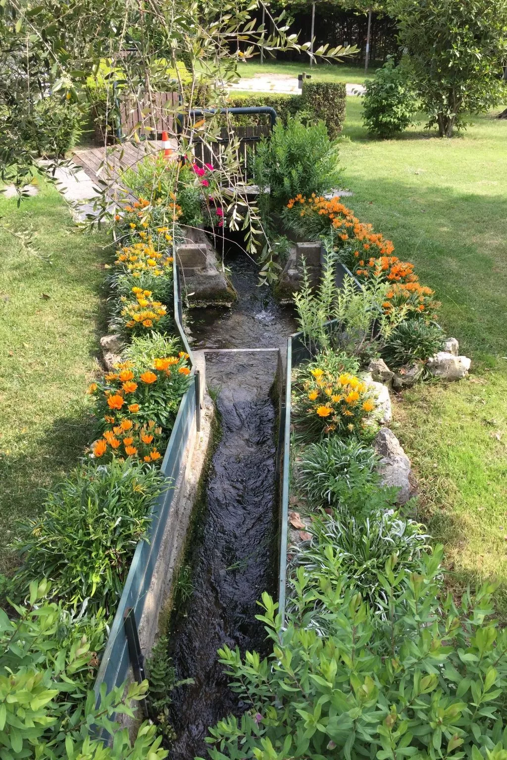 Zwei-Zimmer-Wohnung mit Seeblick, Grill und Gemeinschaftspool - Image-tags.info