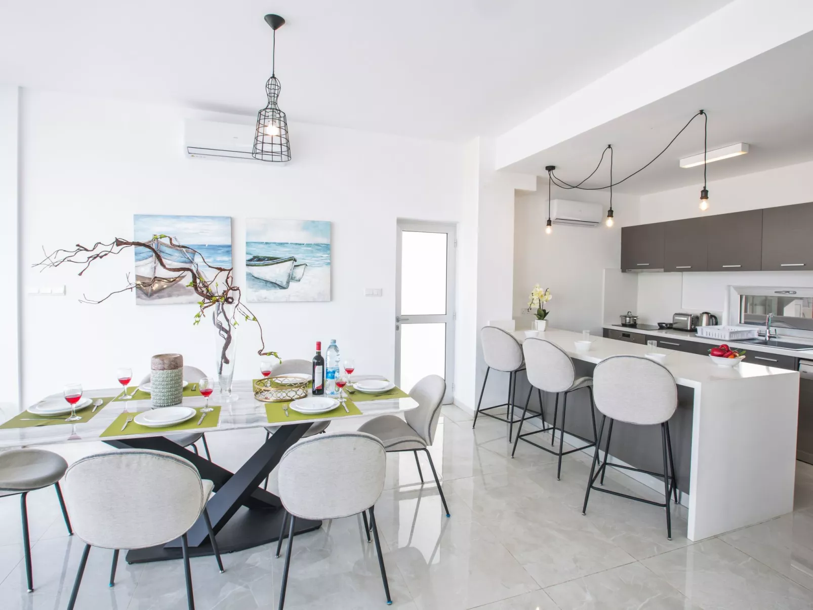 3 Schlafzimmer Villa OL26 mit Pool in Protaras - Inside