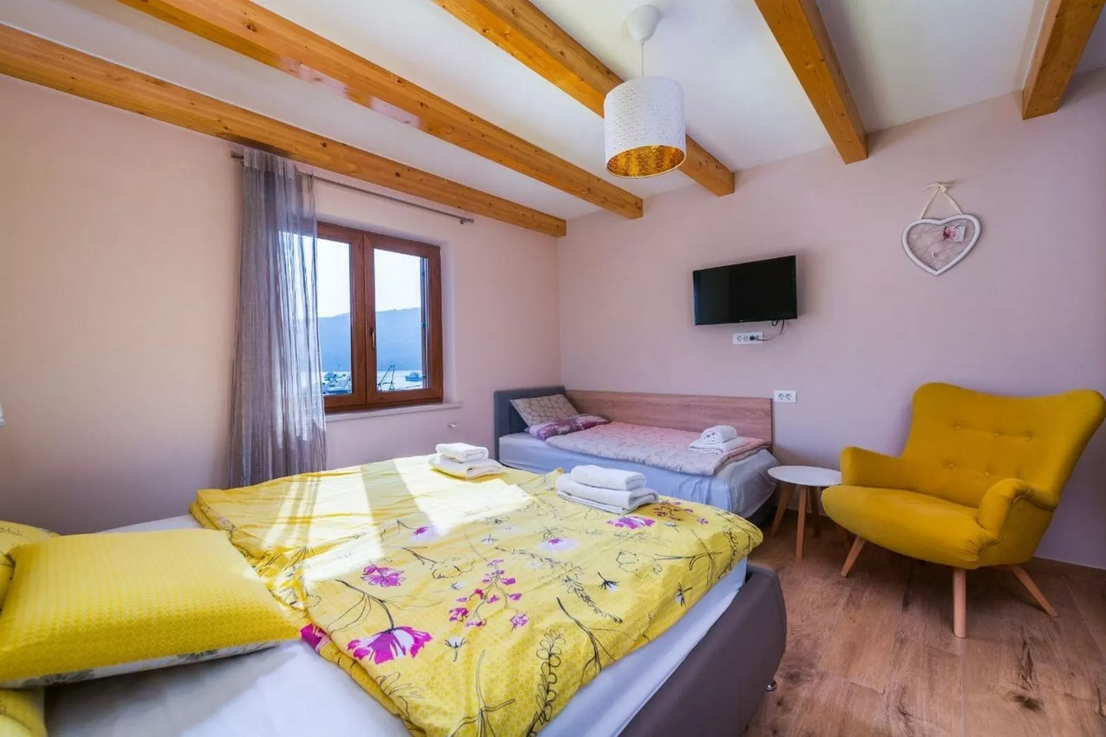 Villa Porto-Bedroom