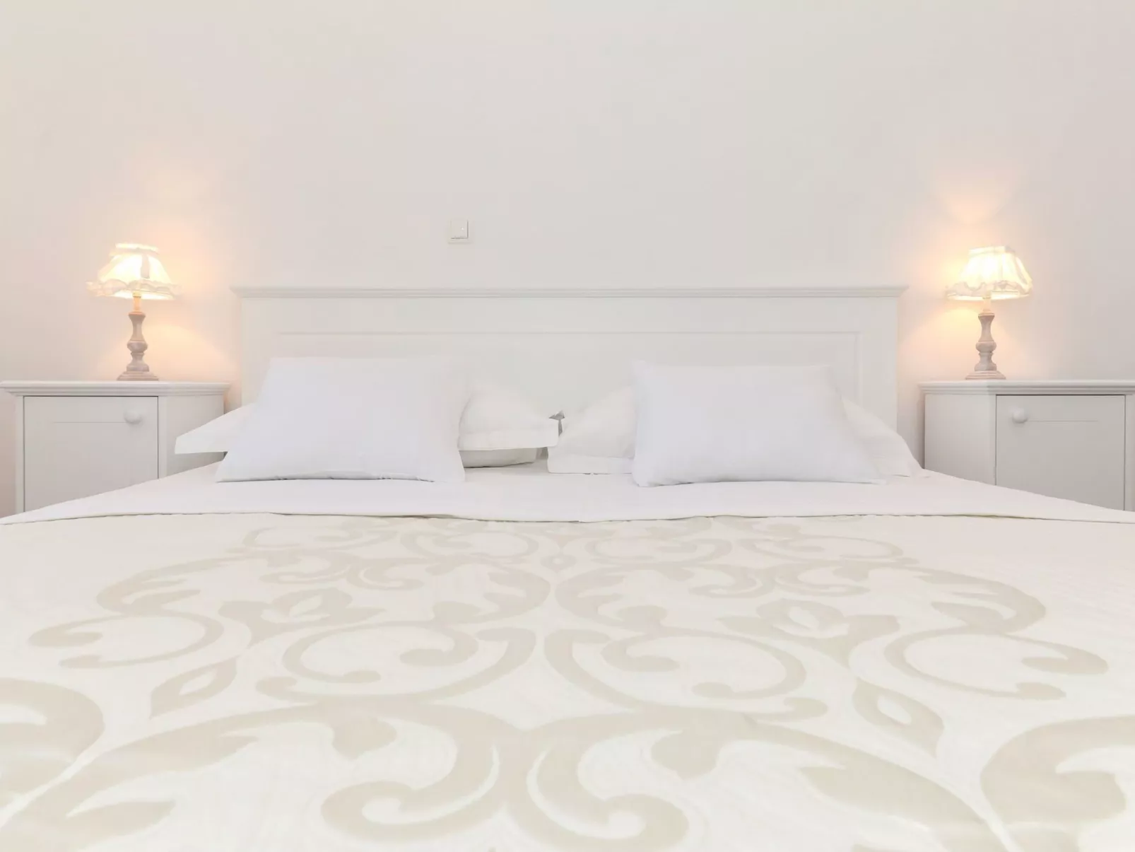 Mediterrane Villa, Pool, Panoramablick aufs Meer - Image-tags.info