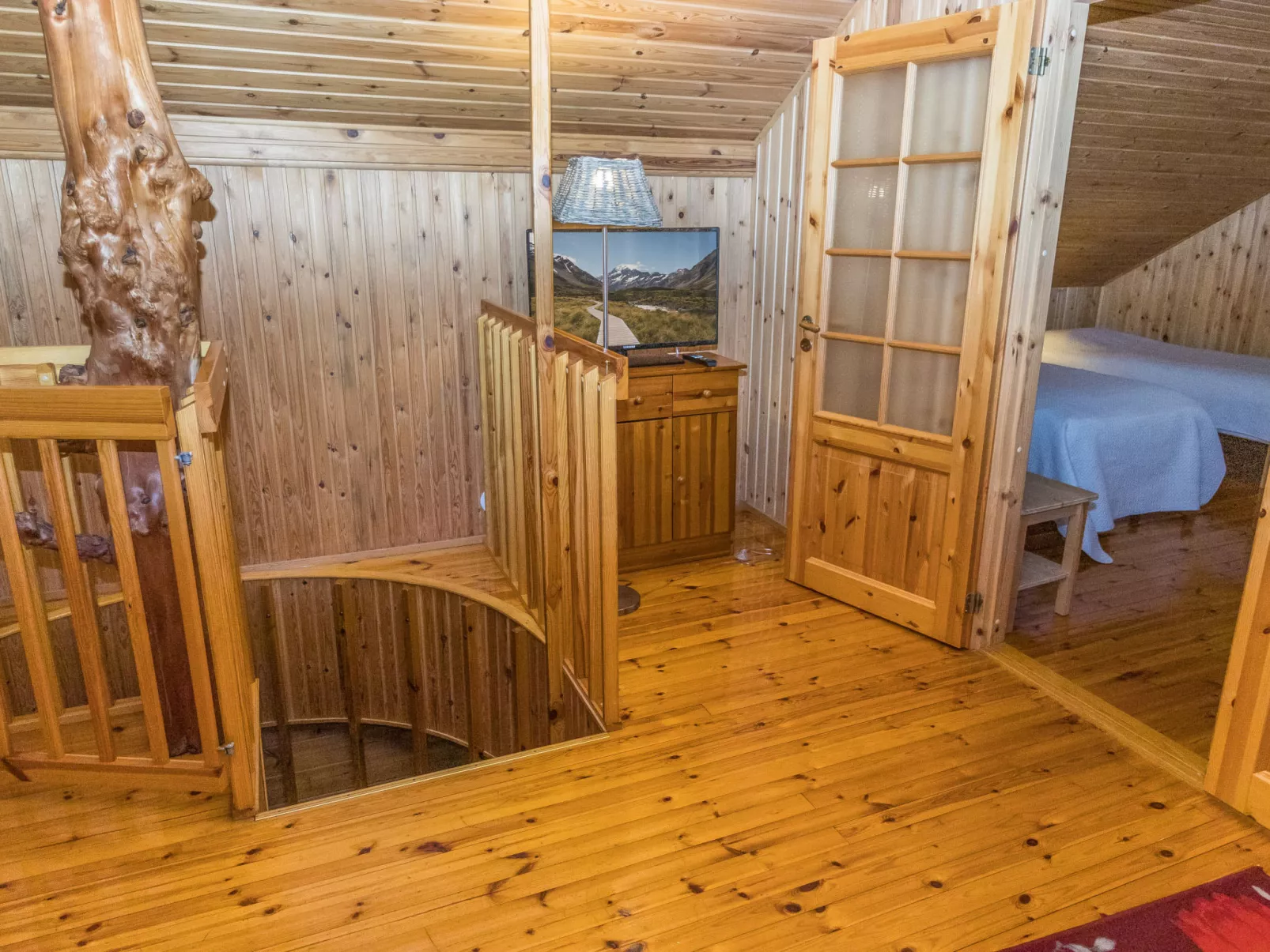 Villa huvikalliola - Drinnen