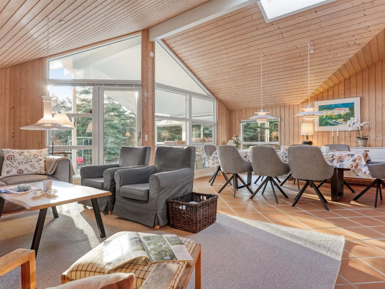 "Hollie" - 75m from the sea-Drinnen