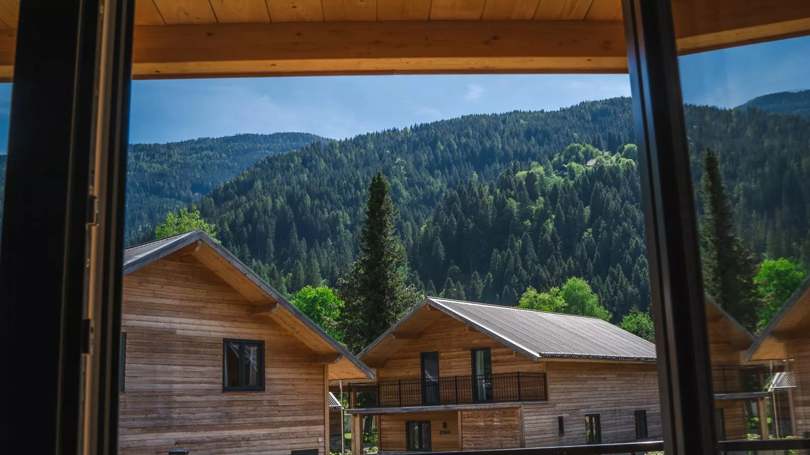 Seeblick am Afritzer See - View in summer