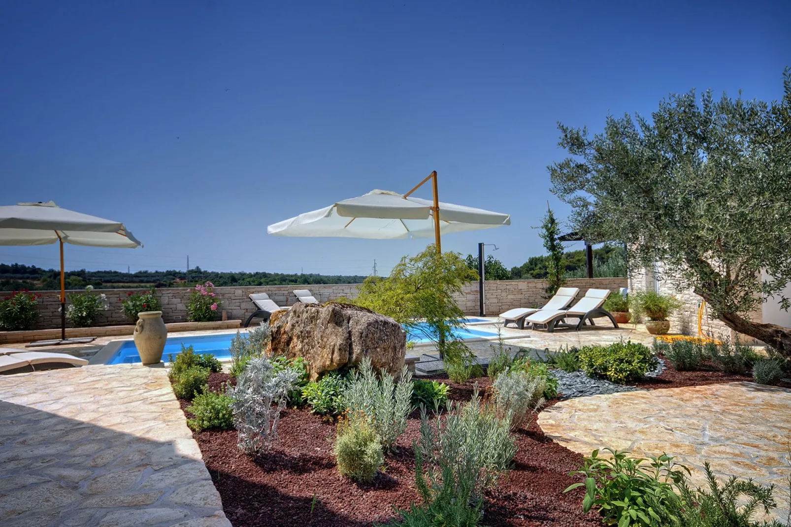 Villa Branka-Jardin d'été