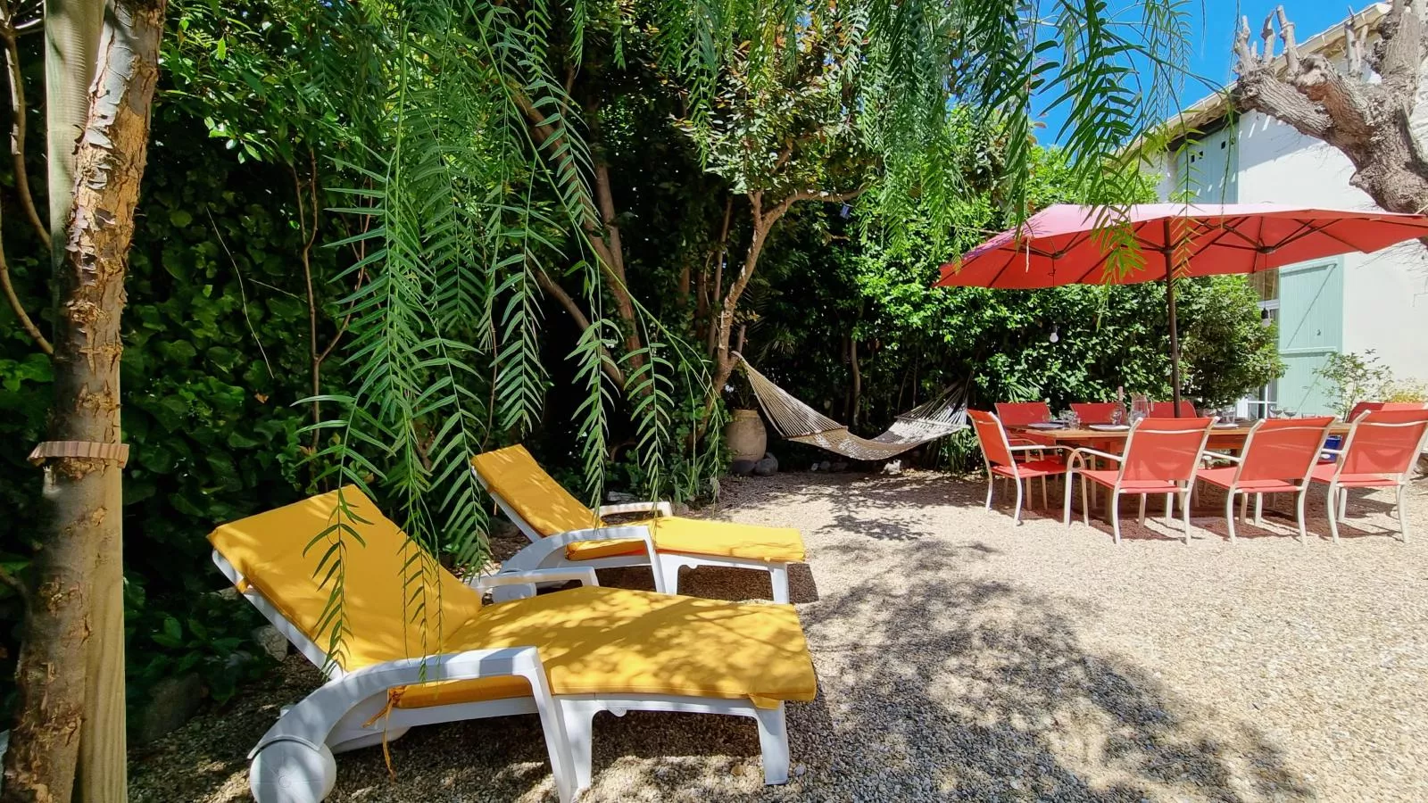 La maison des Vendangeurs 6-Terrasse/Balkon