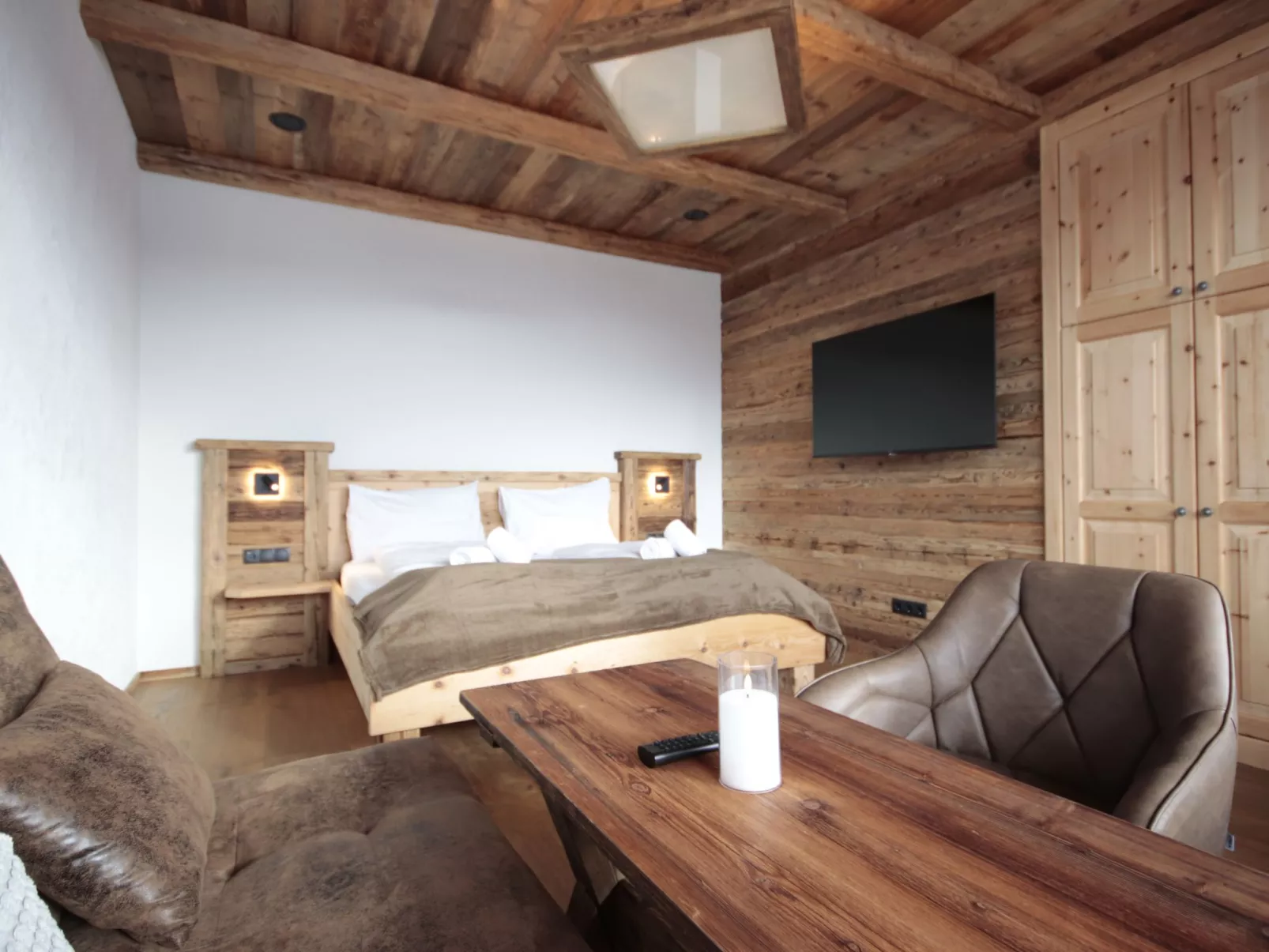 Chalet Ebenholz-Drinnen