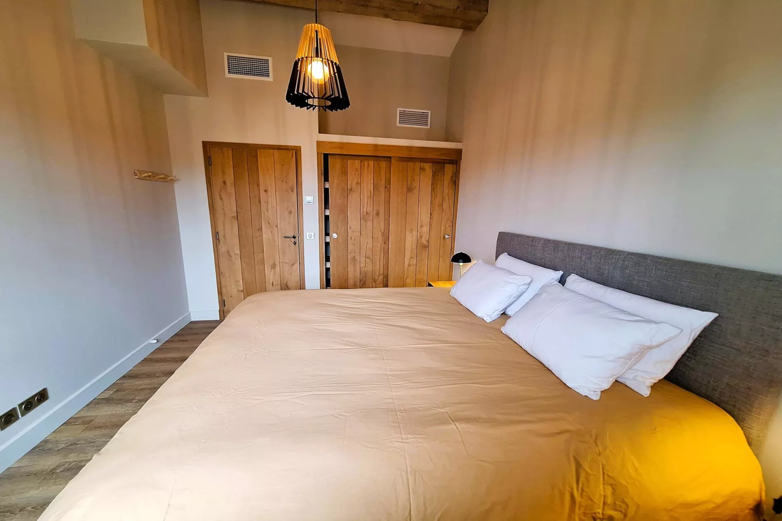 Le Mas Sorella – Votre Évasion Provençale au Cœur des Alpilles-Schlafzimmer